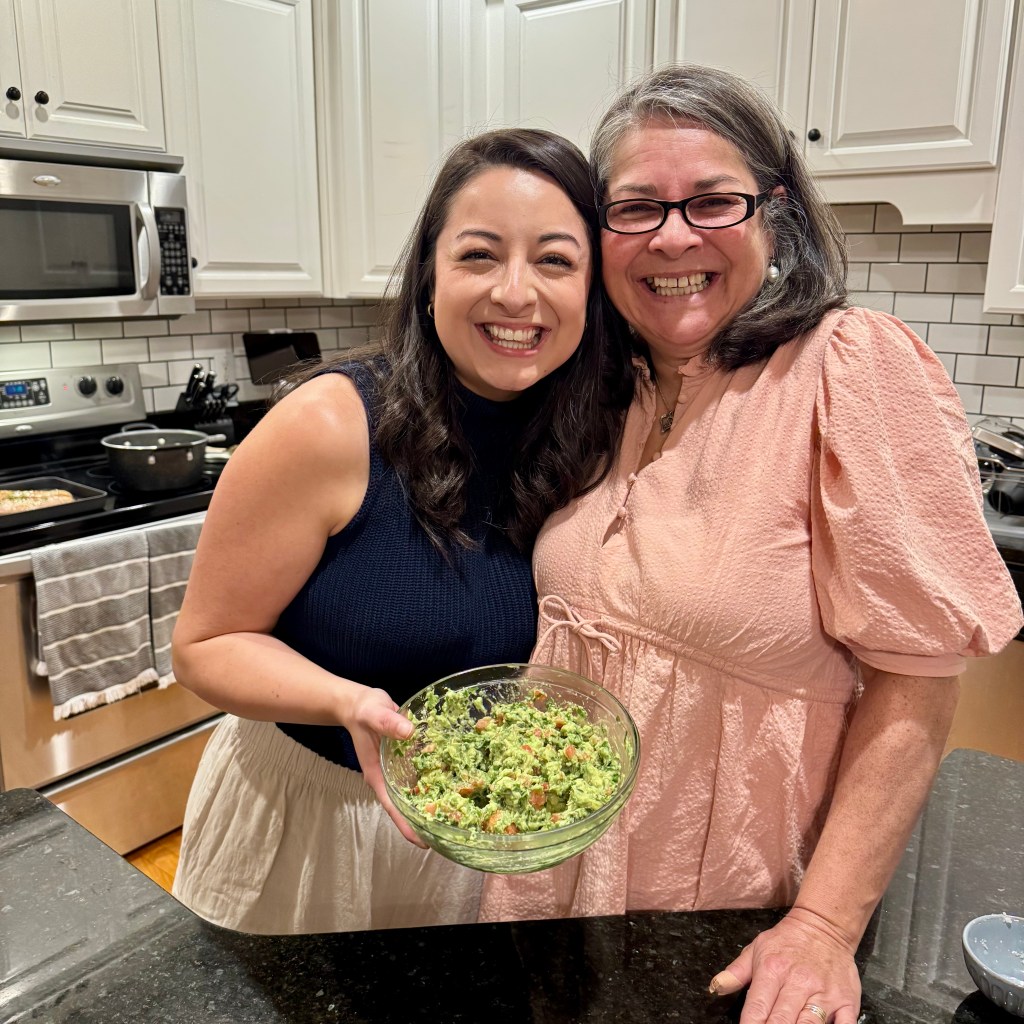 Momma Mitzy’s Guacamole